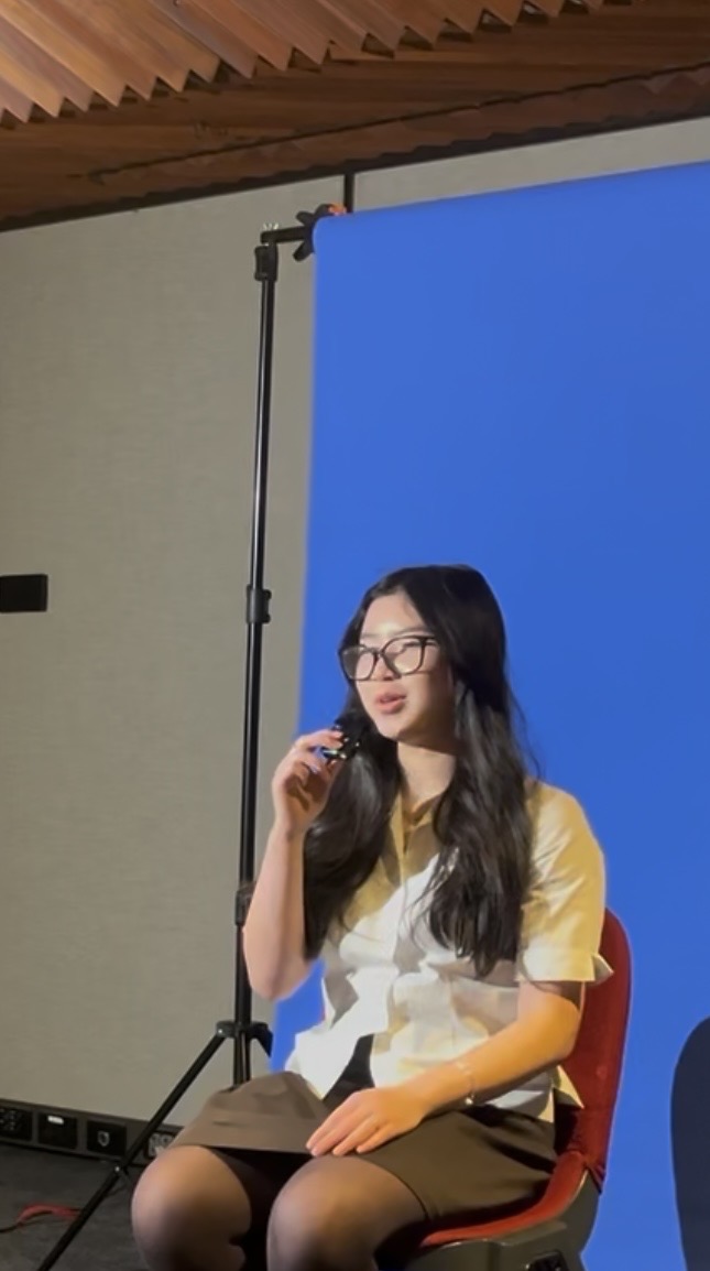 Presenting on stage